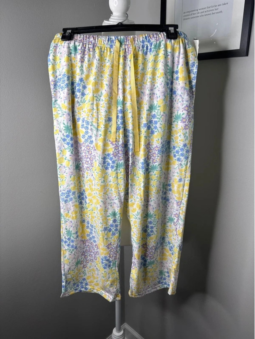 Croft and borrow pajama top size s